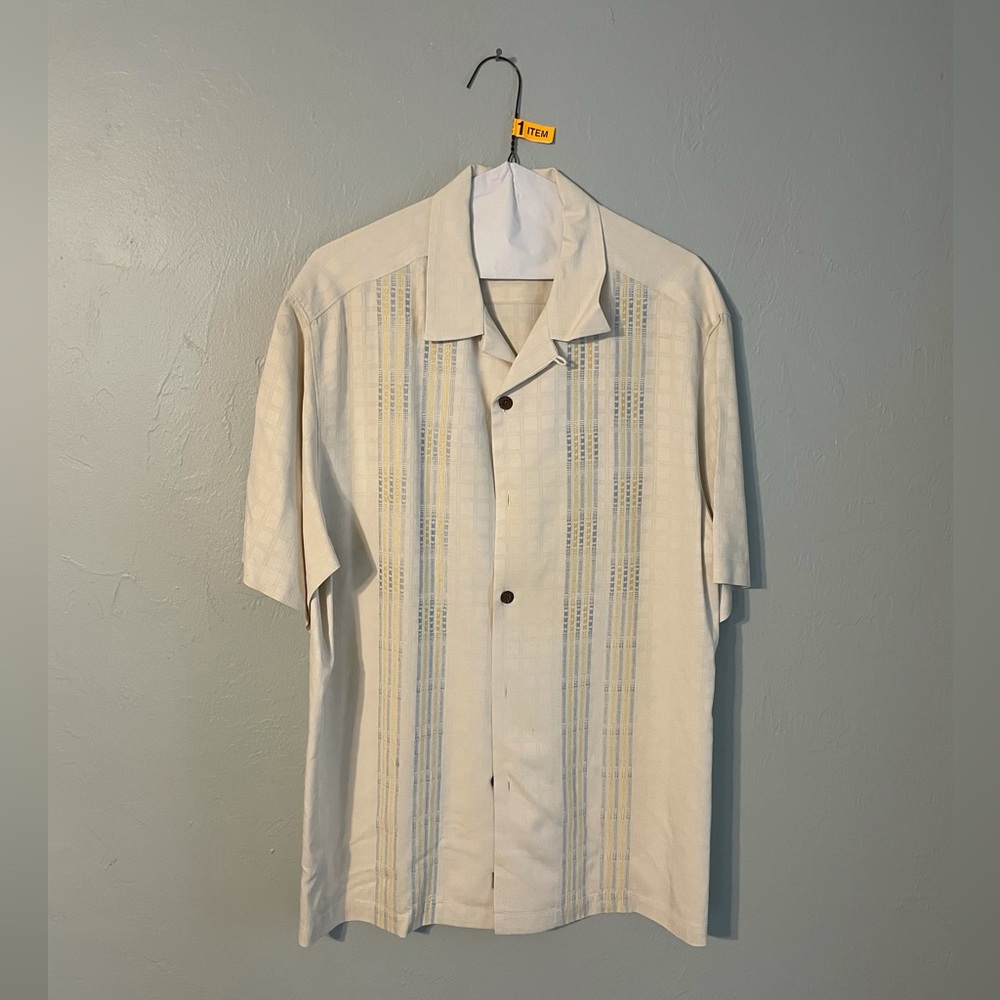 Tommy Bahama Silk Short Sleeve Button Down Casual/Dress Shirt